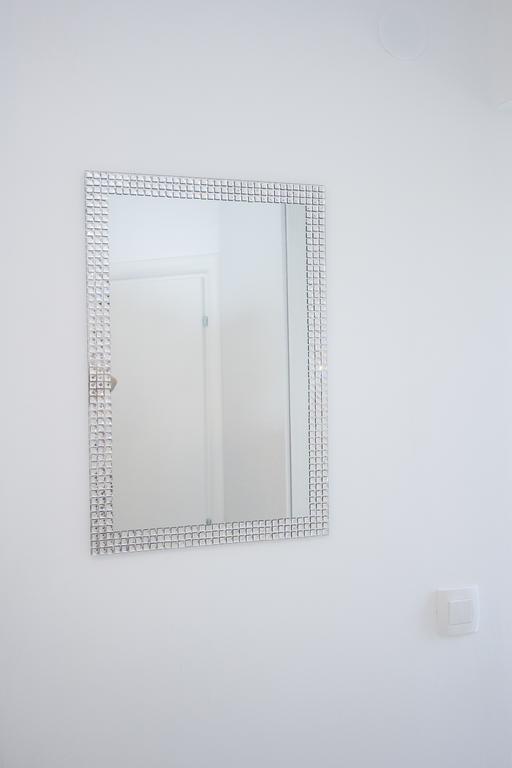 Luxury Studio Apartment White Sensation Водице Экстерьер фото